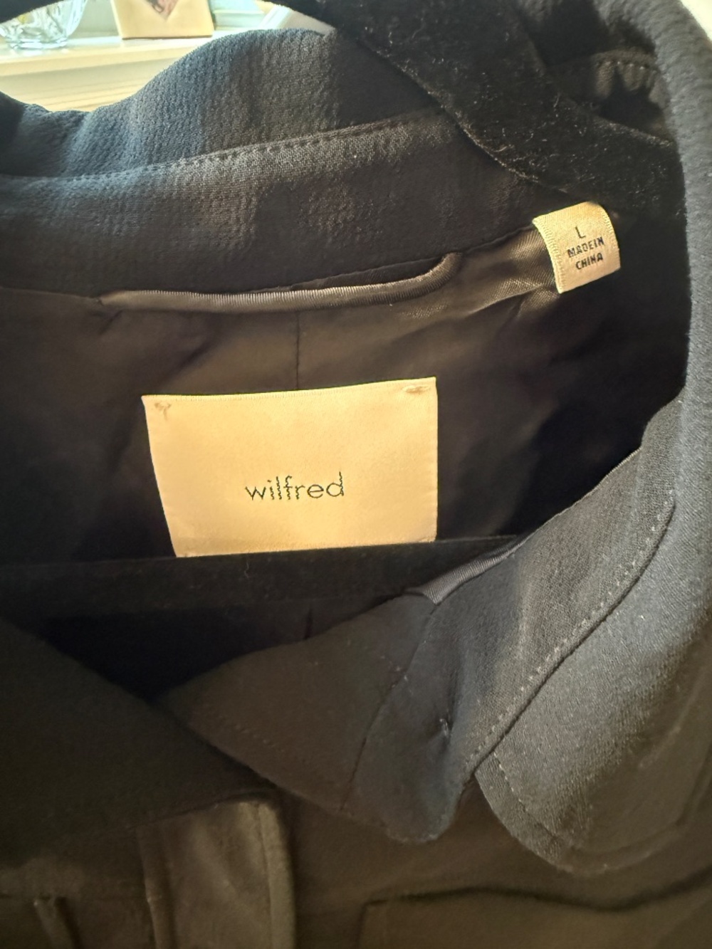 Aritiza Wilfred Little Cropped Jacket Crepette Size L - Picture 3 of 5